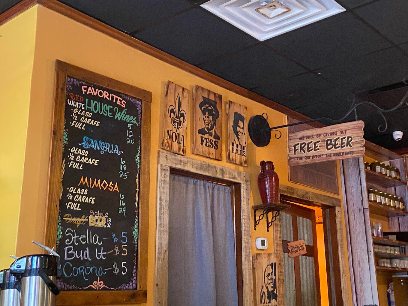 jimmy-js-cafe-inside-1100-7